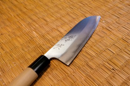 Couteau japonais Santoku Yamamoto droitier